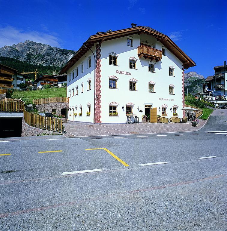 Apartments Restaurant Rusctlea Selva di Val Gardena Exterior foto